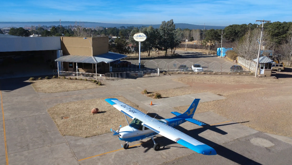 Sobrevuelo de la Sinforosa (Aero Jomacha, Guachochi): la barranca en avioneta